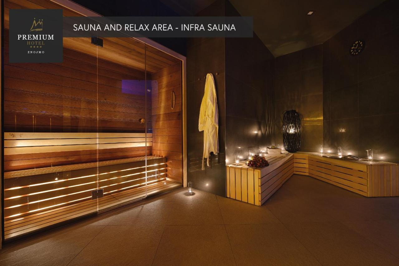 Premium Wellness & Wine Hotel Зноймо Екстериор снимка